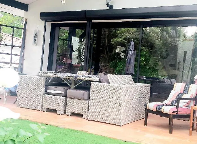 Pensjonat Zaphira Hotes Gujan-Mestras