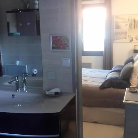 Zaphira Hotes Гостевой дом *